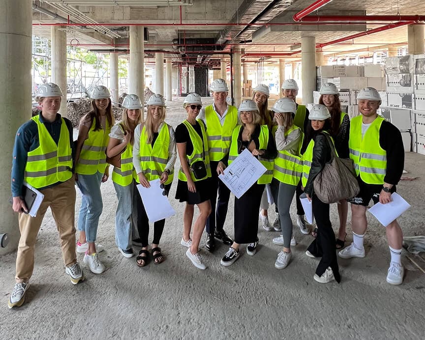 Podpis druhého prostoru v Karlíně